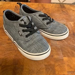 Like new, wore a handful of times